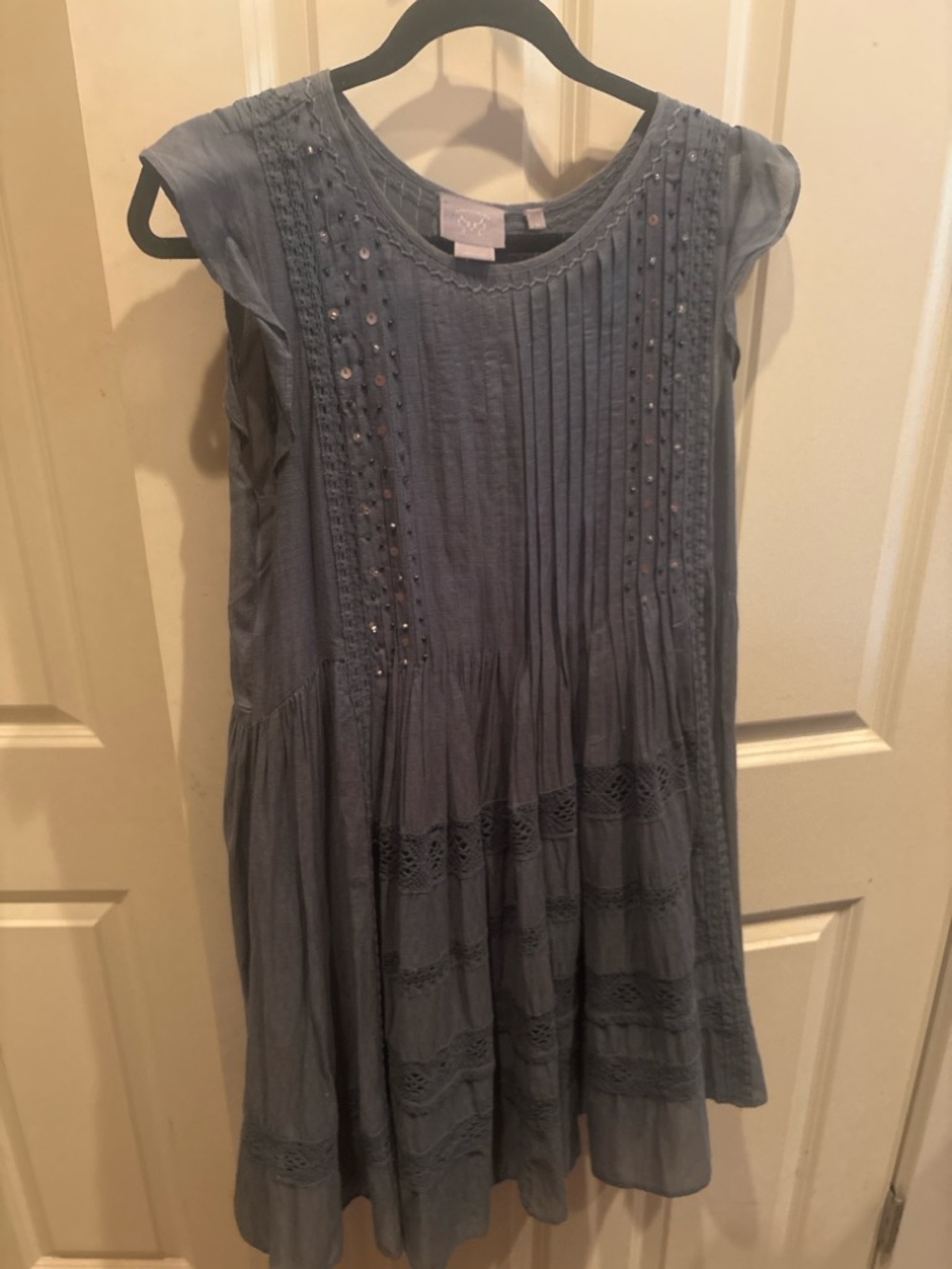 Vanessa Virginia Anthropologie Embellished Tunic Top w/ Slip – Medium